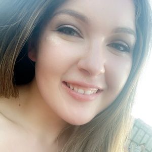 Meet your Posher, Gabriella